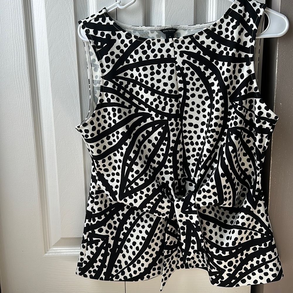 Ann Taylor tank top